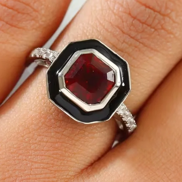 Brazilian Cherry Citrine & Natural White Zircon Enameled Ring 💍 Size 5.75-6 NWOT